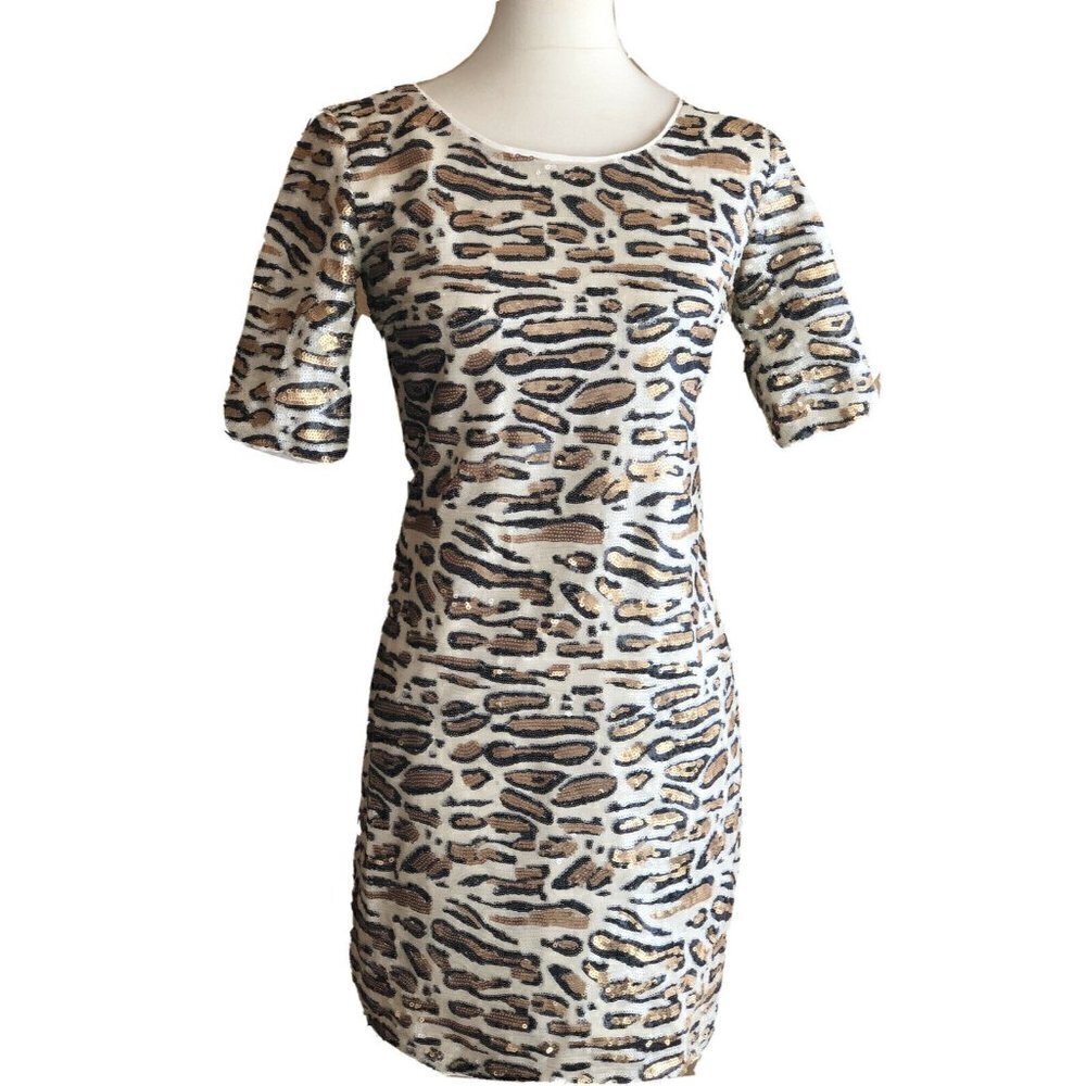 PJK Patterson J Kincaid Women's leopard Lenny Sequ